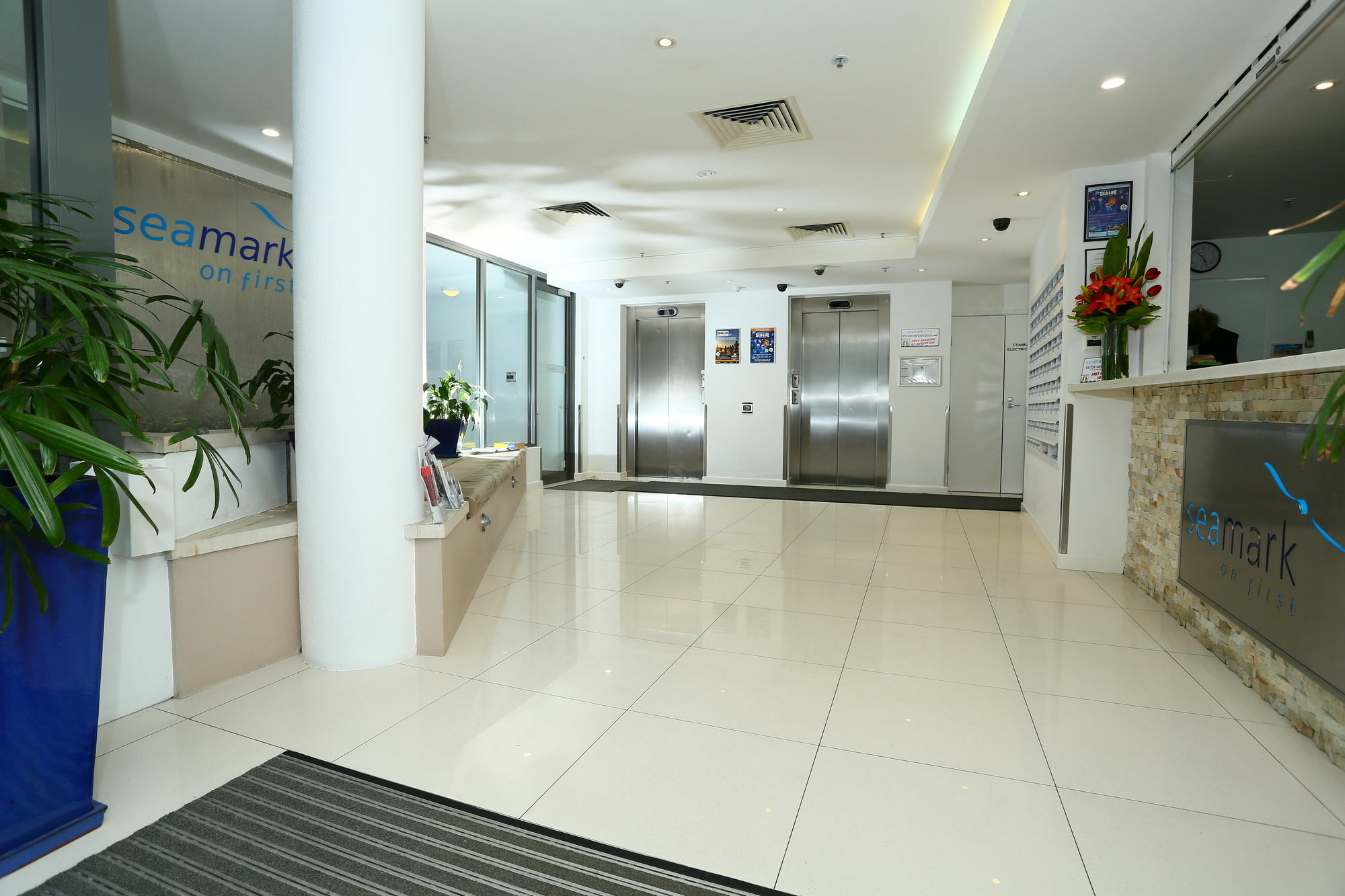 Seamark On First Mooloolaba Exterior foto